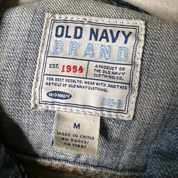 OLD NAVY BRAND Retro Gazelle Embroidered Patch Distressed Denim Jean Jacket - Picture 12 of 14